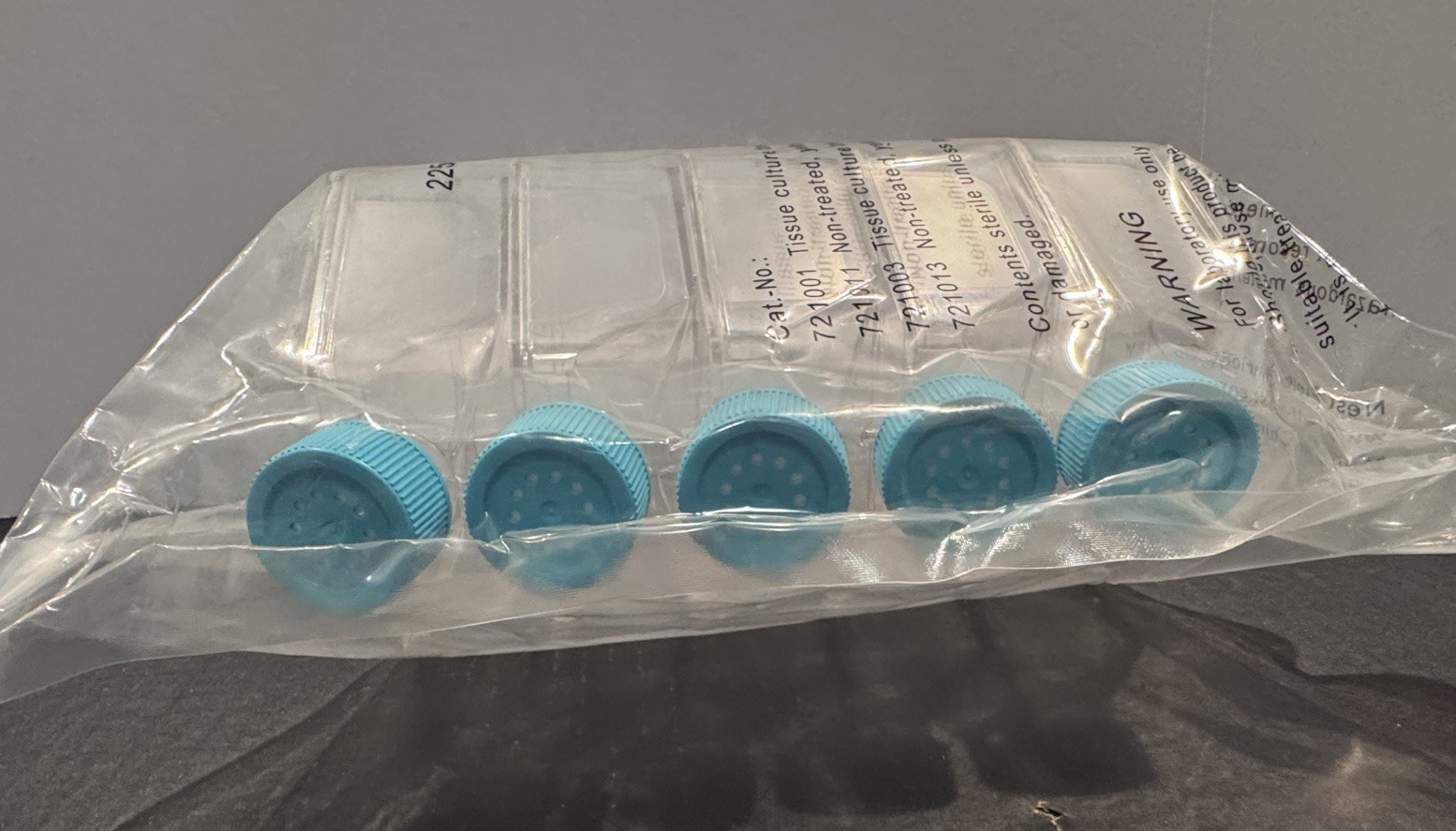 Nest Cat No 721003 Cell Culture Flask Vent Cap 225cm2 950mL (5 Pack)