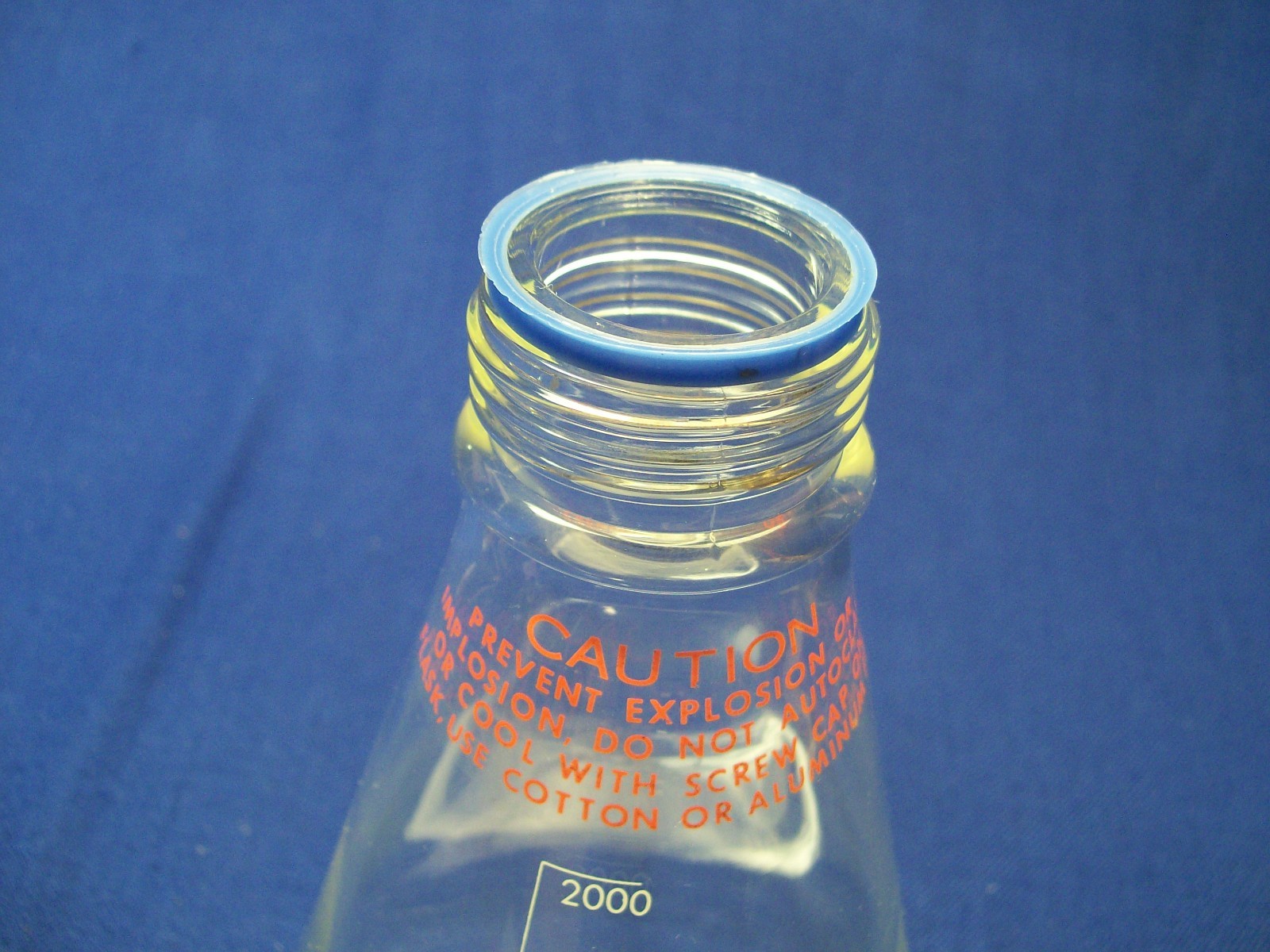 Nice BELLCO 2000 ml Screw Top Erlenmeyer Flask No. 2515-02000 With Cap Carafe