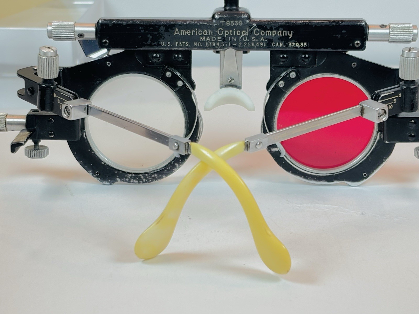 TRIAL FRAMES LOT 3. OPTOMETRY