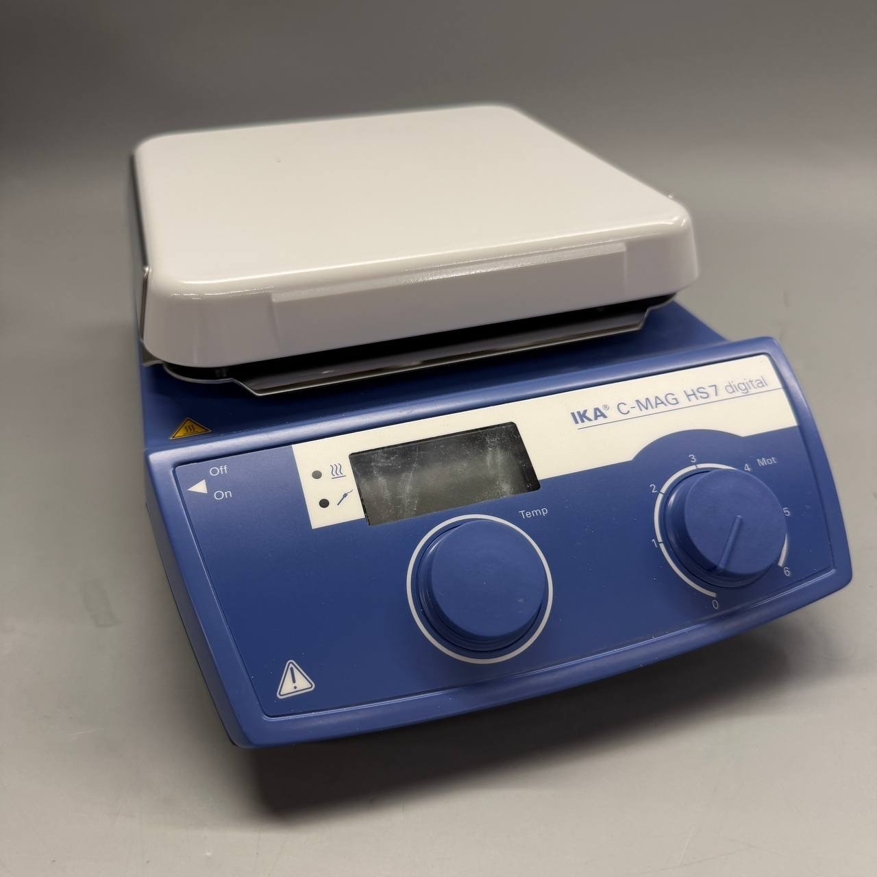 NEW IKA C-Mag HS 7 Digital Display Hotplate Stirrer Analog Ceramic 120V 3487001