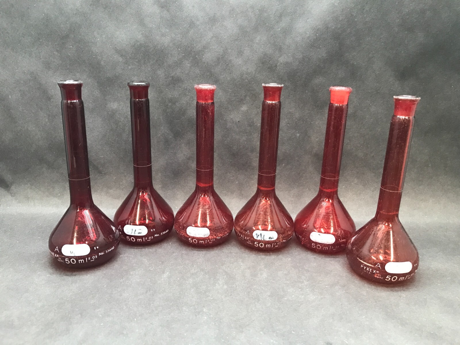 (6) PYREX Red Low Actinic Glass Class A 50mL ±.05 Volumetric Flask No Stpr 55640