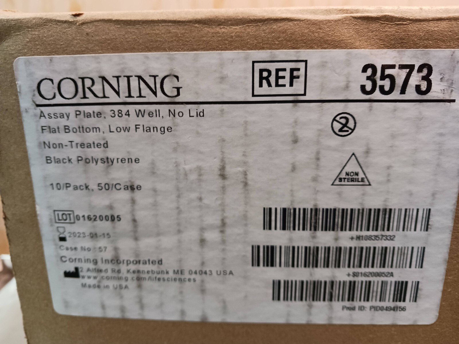 Corning 3573 384 Well Black Flat Bottom Polystyrene Assay Plate / Case Of 50
