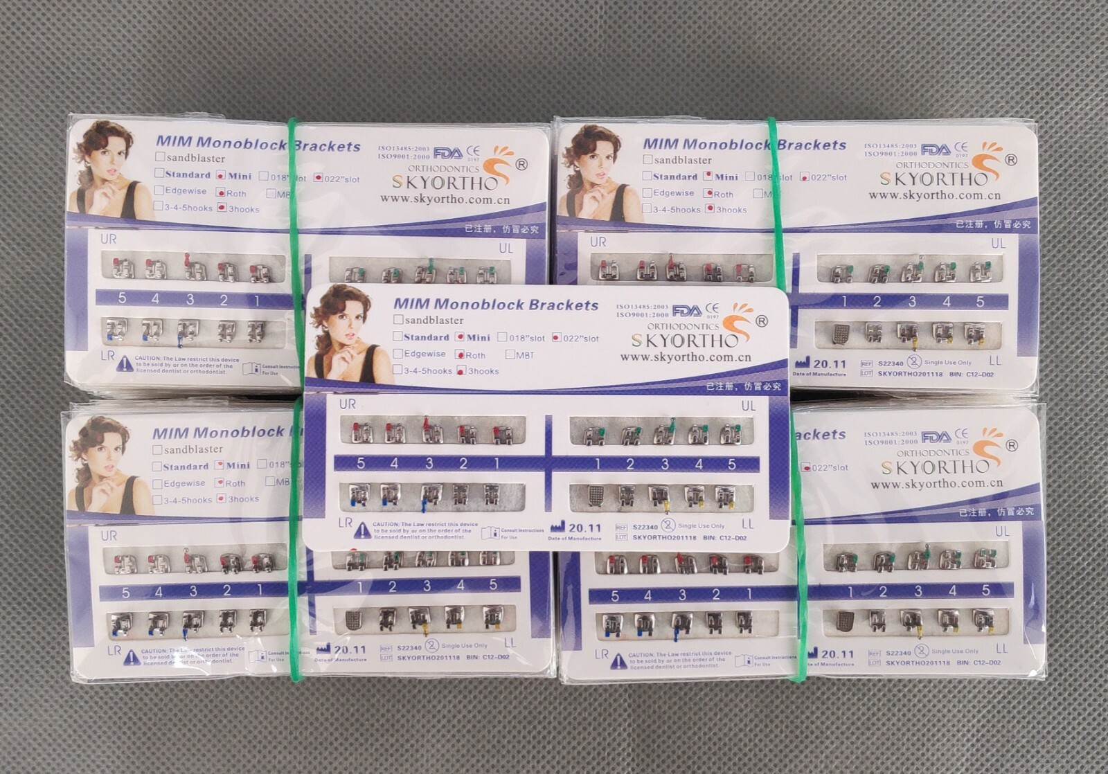 Dental Orthodontic Metal Bracket MIM Monoblock Mini Roth 022 3 Hooks Mesh Base
