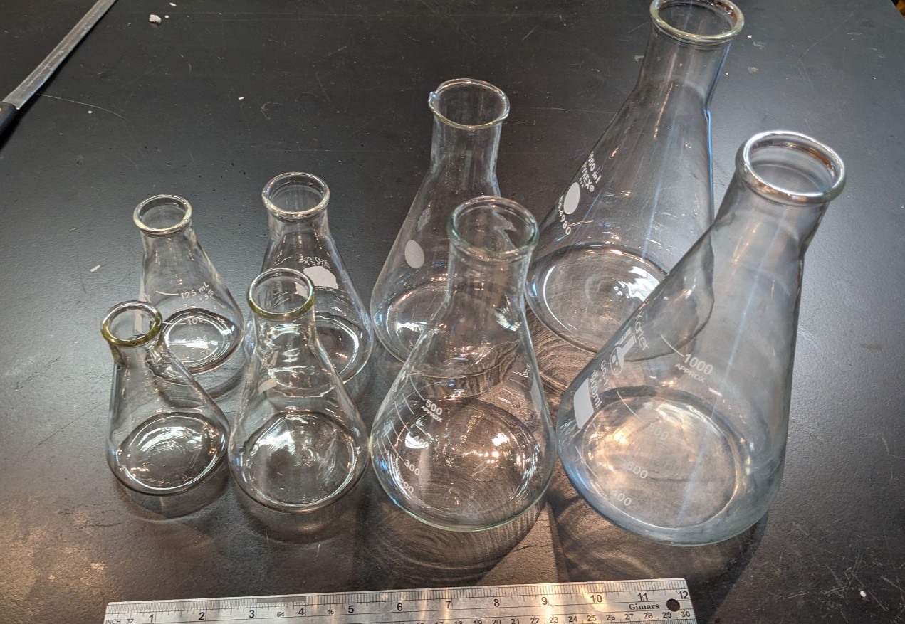 Lot 8 Erlenmeyer Flasks Pyrex & Karter 125mL 150mL 250mL 500mL 1000mL Lab Glass