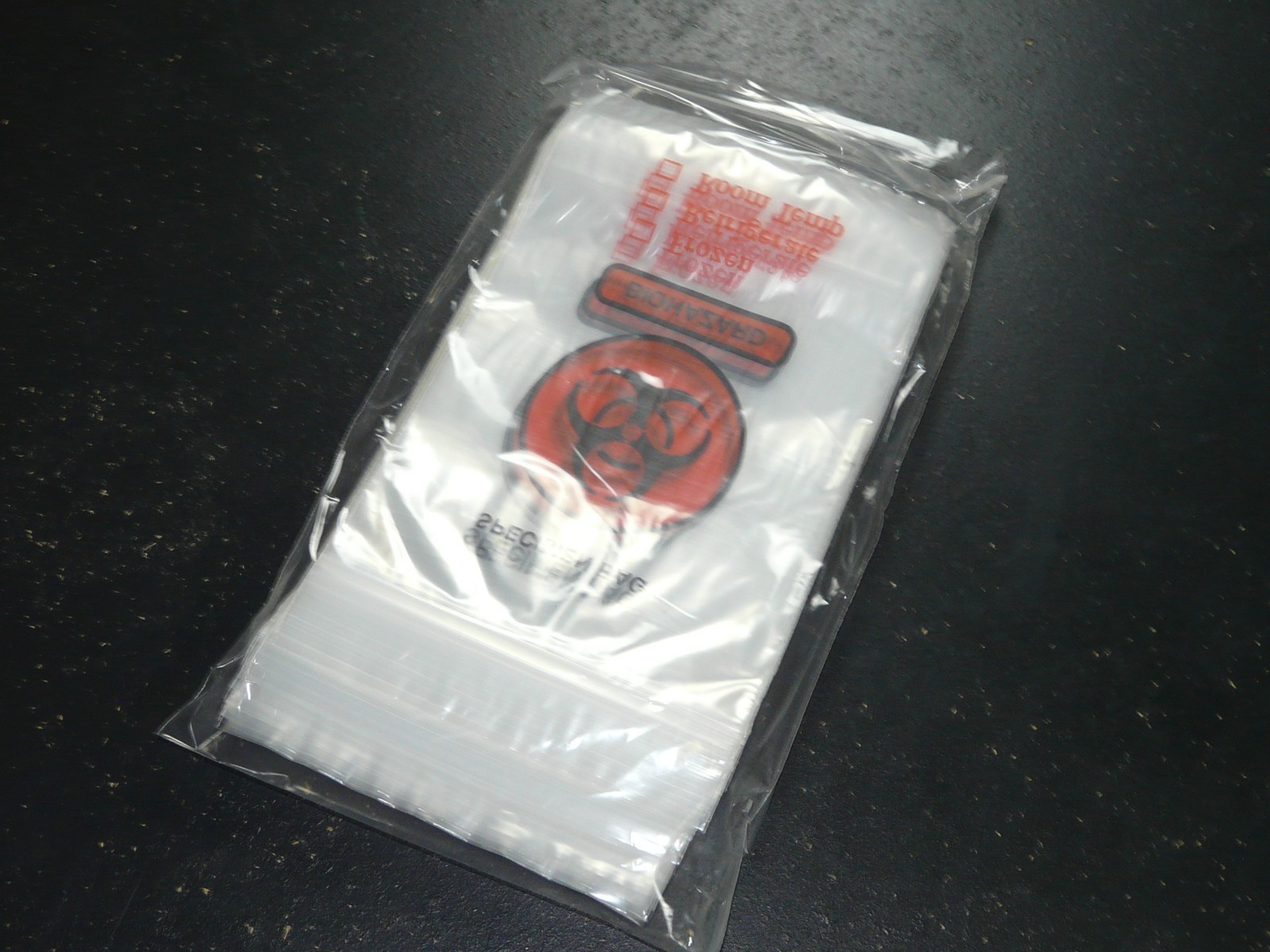 6″ x 9″ 6×9 Specimen Transport Biohazard 2MIL 2 Mil Zip Bag – 100 Count 100x
