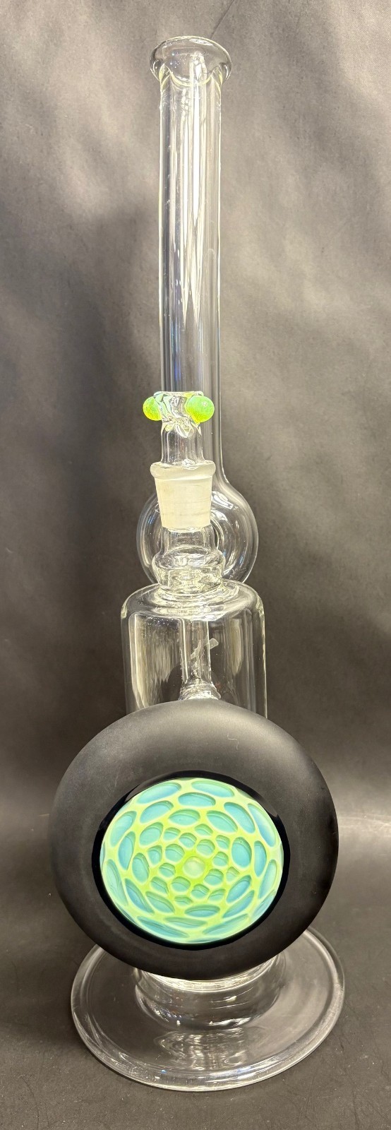 Earl Jr. Lab Glass 16″ Heady Rig with Worked Slime Honeycomb Outside Perc Hookah