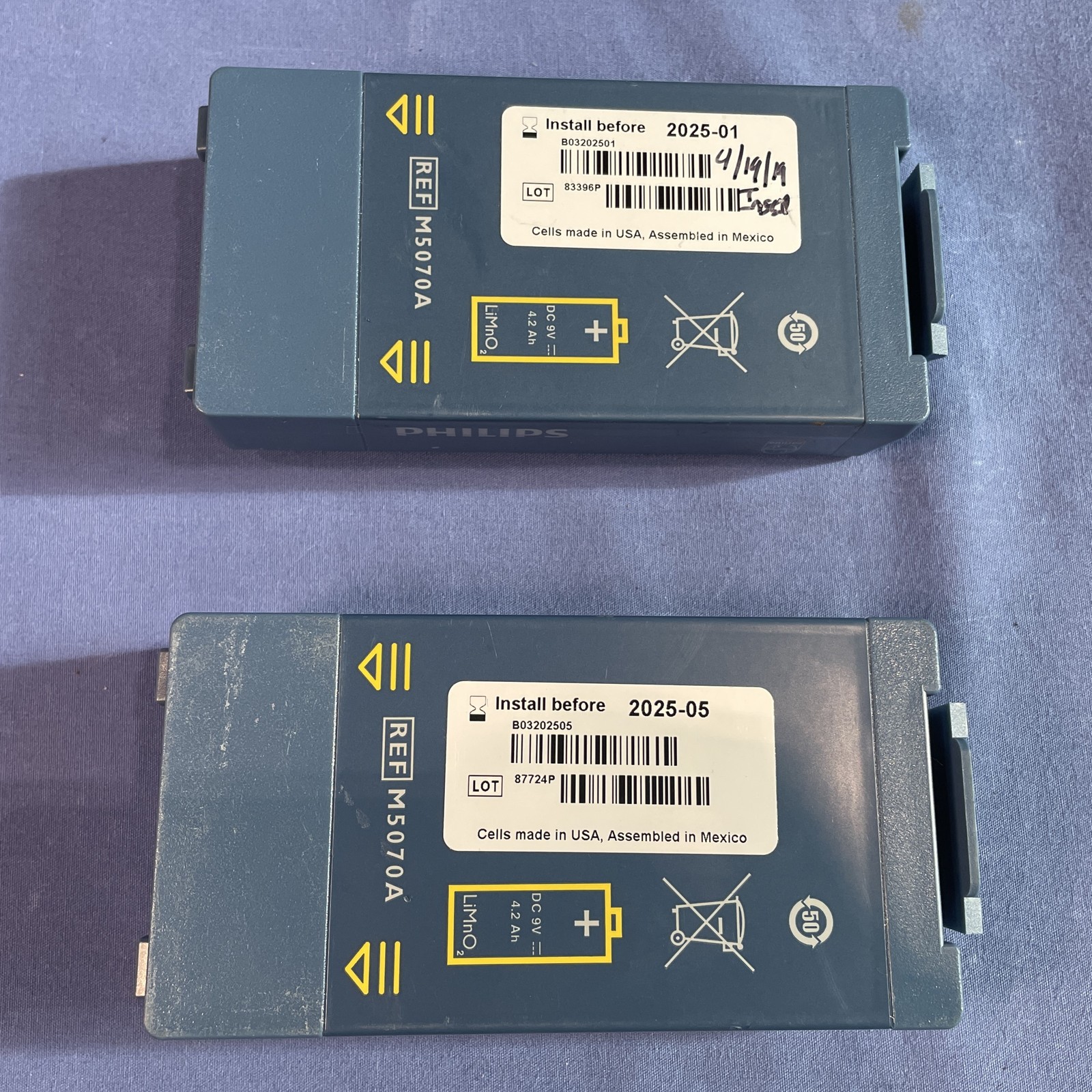(2) Philips M5070A HeartStart FRx Batteries Install before 2025-05, 2025-01