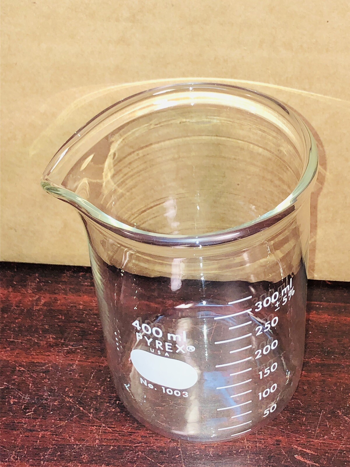 Beaker Corning Pyrex Glass 400mL Heavy Duty Graduated Beaker 1003-400
