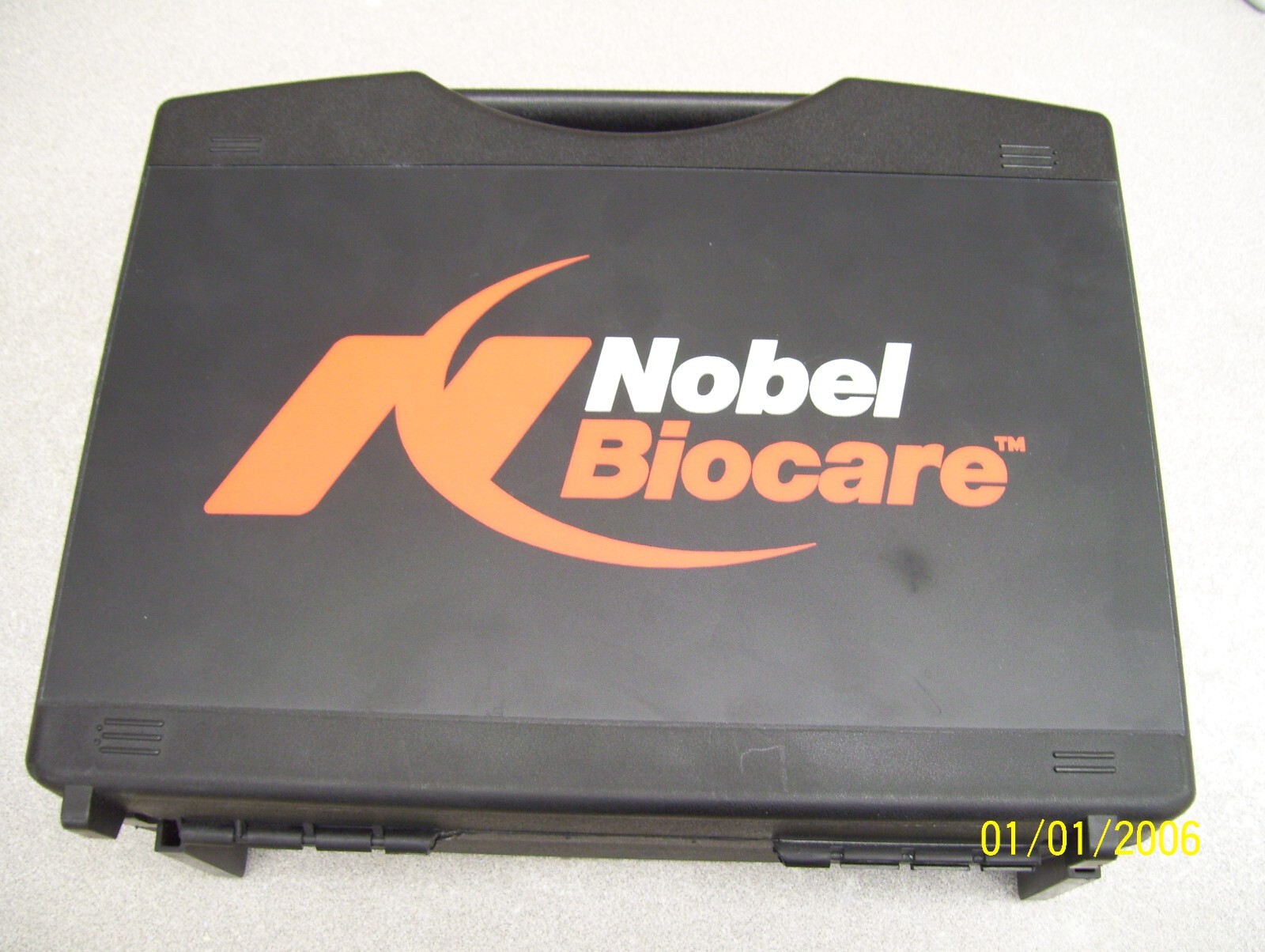 Noble biocare scanning unit