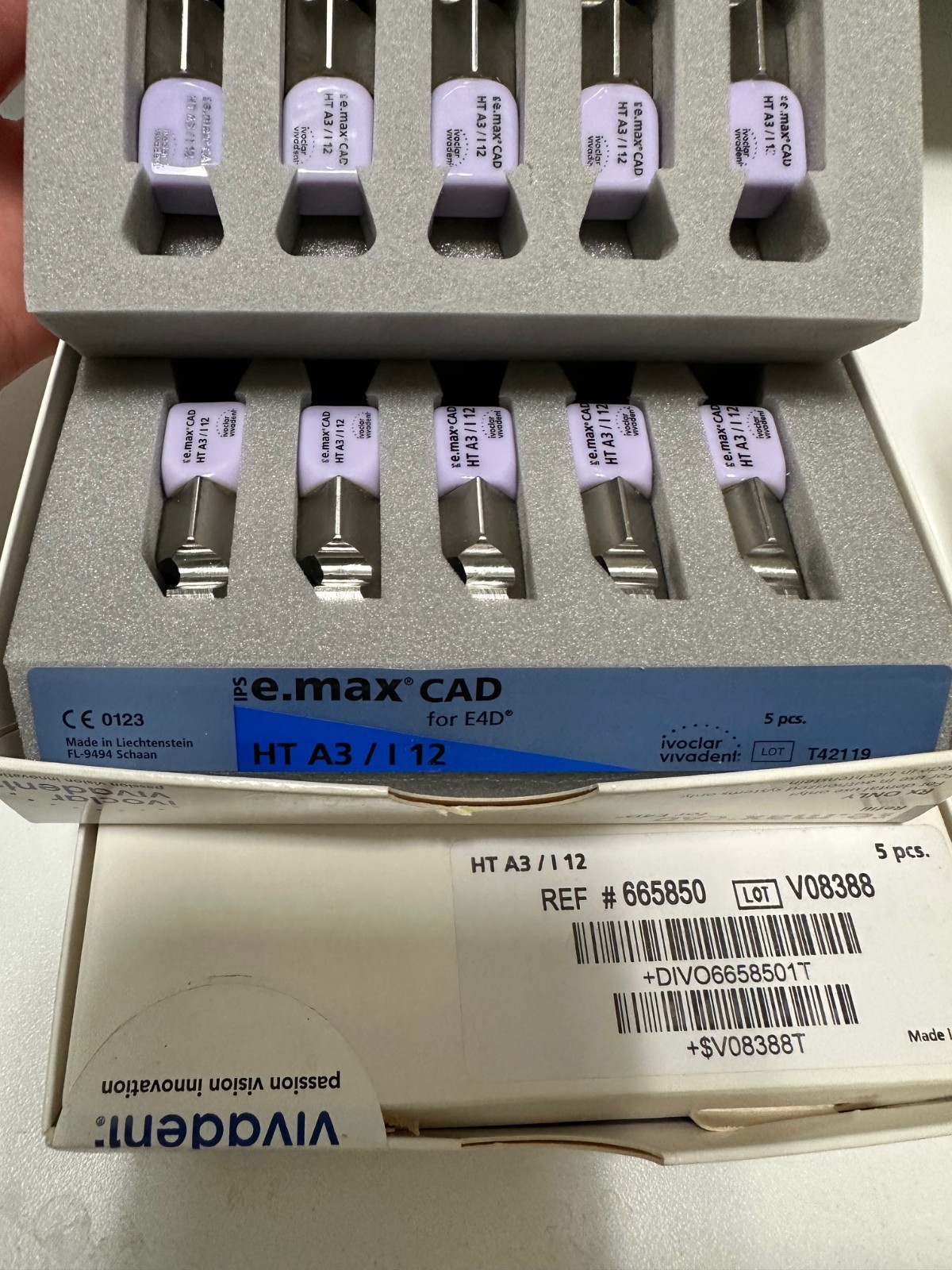 Ivoclar IPS e.max CAD Blocks -multiple sizes + shades