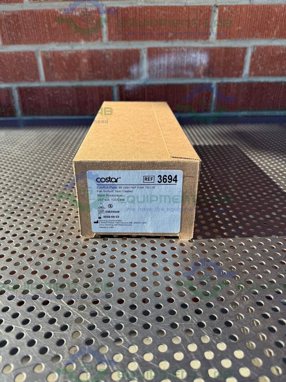 Pack of 25- Costar 3694 Black Polystyrene 96 Well Half Area, No Lid, Flat Bottom